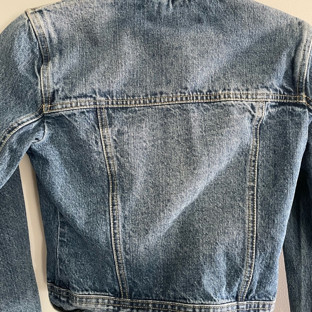 Jean Jacket - Picture 6 of 11